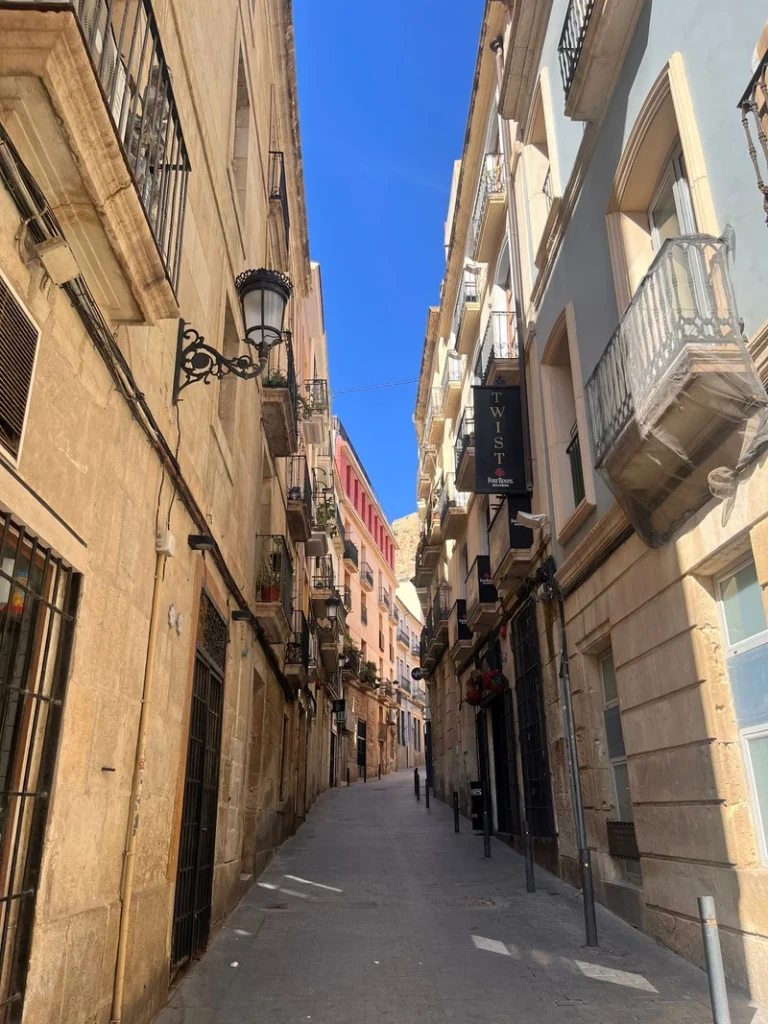 6ec723a6-603a-4ad5-b75e-1e73f1d6b4ed